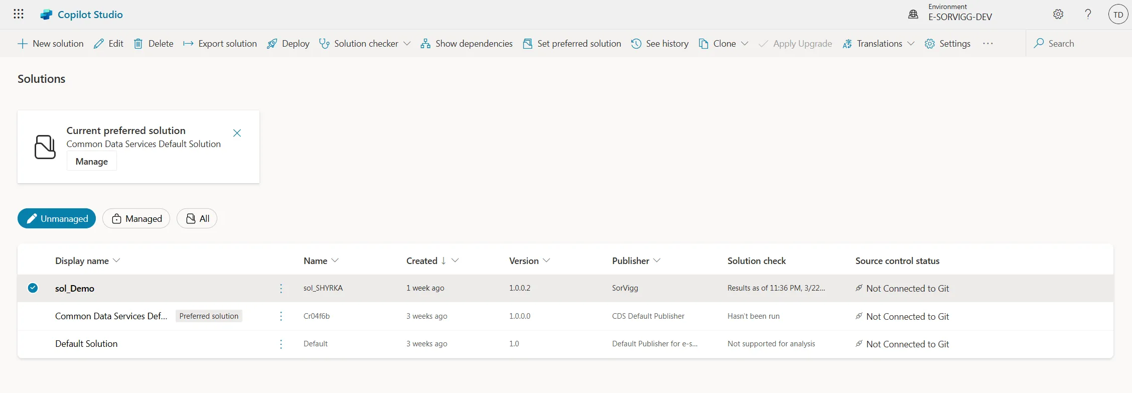 Prompt Generation and Data Integration in Power Platform Copilot Studio